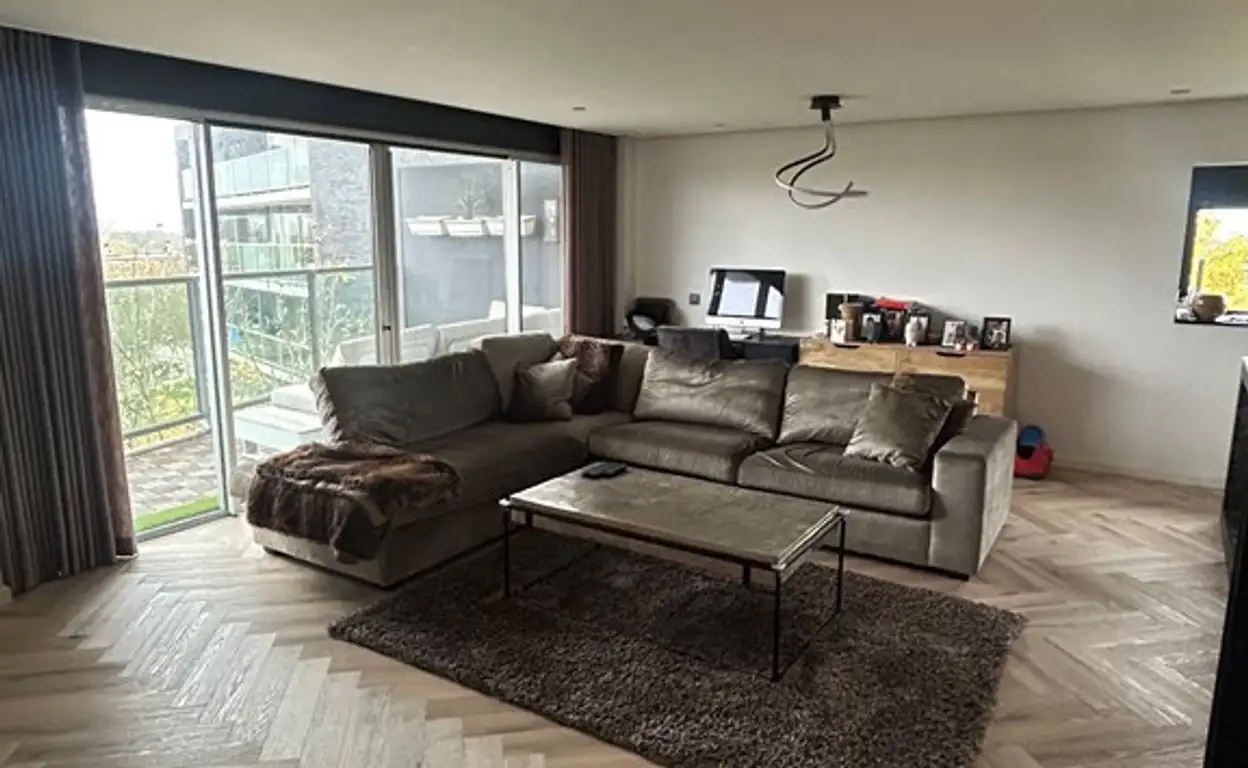 Foto #1 Appartement Salsastraat Almere