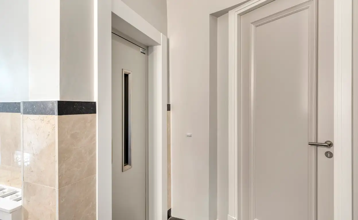 Foto #2 Appartement Oranje Nassaulaan Amsterdam