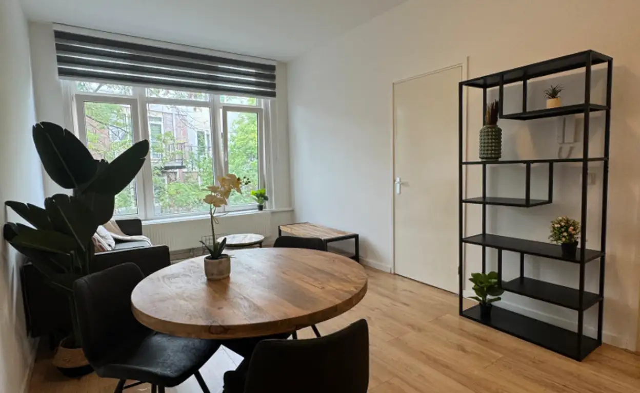 Foto #6 Huurwoning Middellandplein Rotterdam