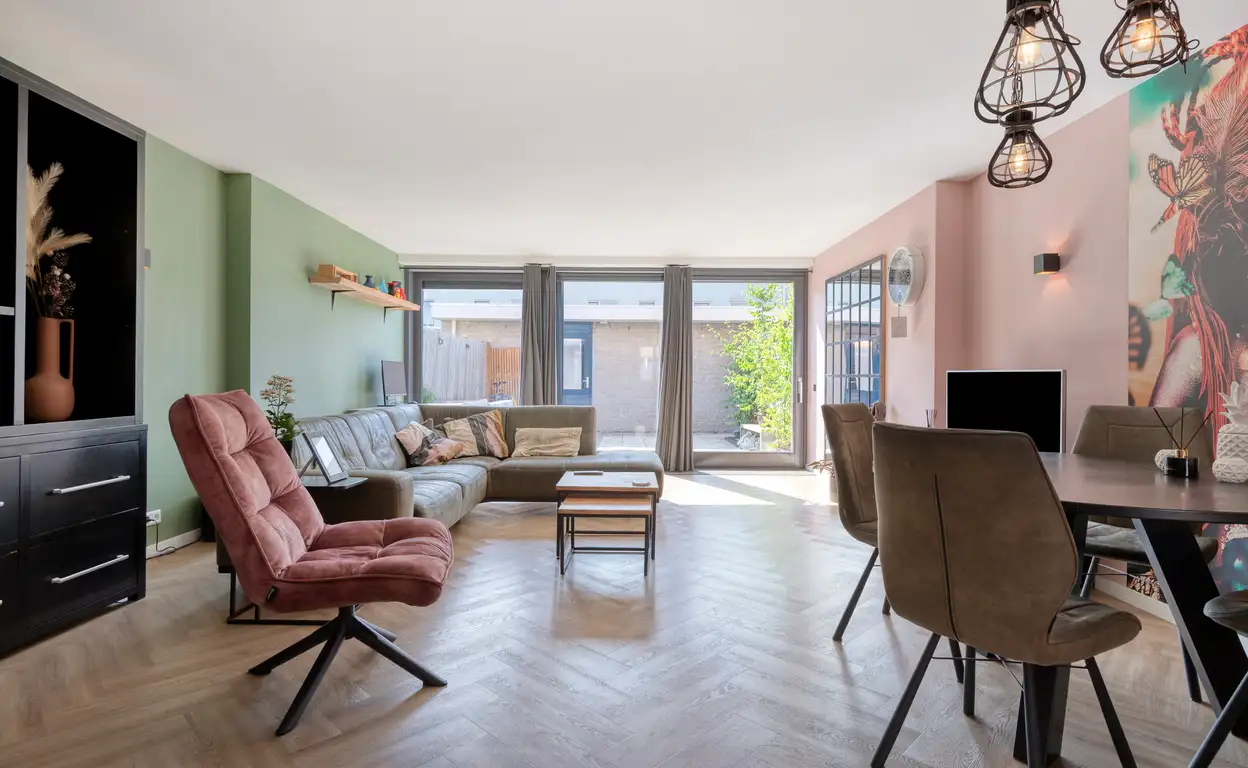 Foto #2 Huurwoning Digna Johannaweg Hoogvliet Rotterdam
