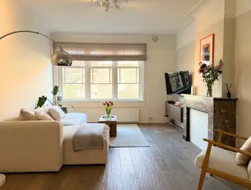 Foto #2 Appartement Roerstraat Amsterdam