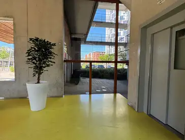 Foto #1 Appartement Oeverpad Amsterdam