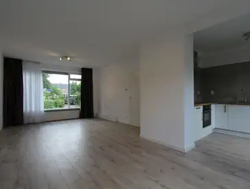 Foto #2 Huurwoning Straat van Makassar Amstelveen