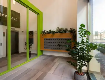 Foto #1 Appartement Maashavenweg Rotterdam