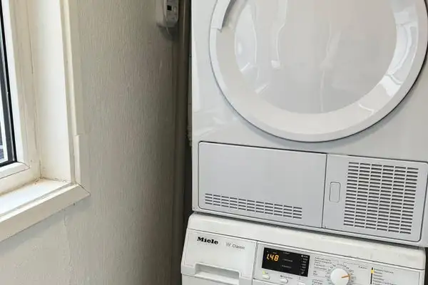 Foto #15 Kamer Bleeklaan Leeuwarden