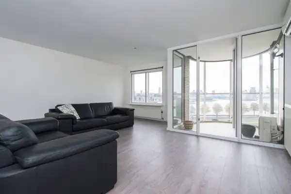 Foto #1 Appartement Oostmaaslaan Rotterdam