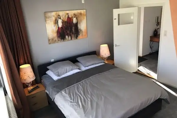 Foto #26 Appartement Burgemeester Hazenberglaan Rotterdam