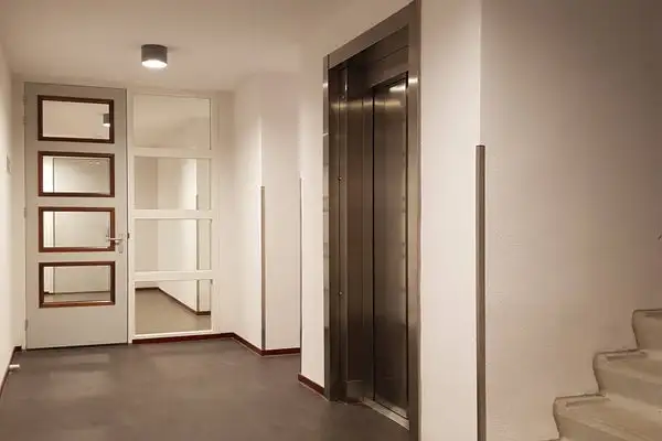 Foto #2 Studio Naritaweg Amsterdam