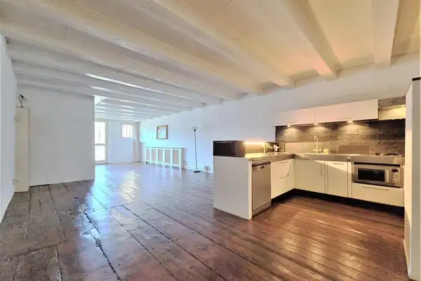 Foto #0 Appartement Oudeschans Amsterdam