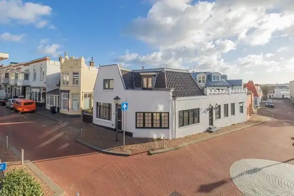 Foto #0 Huurwoning Stationsstraat Zandvoort