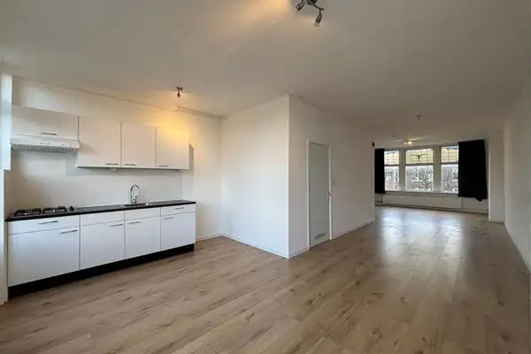 Foto #1 Appartement Strevelsweg Rotterdam