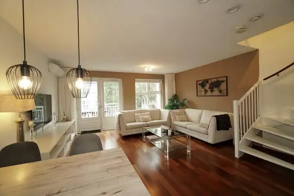 Foto #1 Appartement Mattenbiesstraat Rotterdam