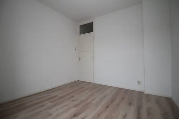 Foto #13 Appartement Apeldoornselaan Den Haag