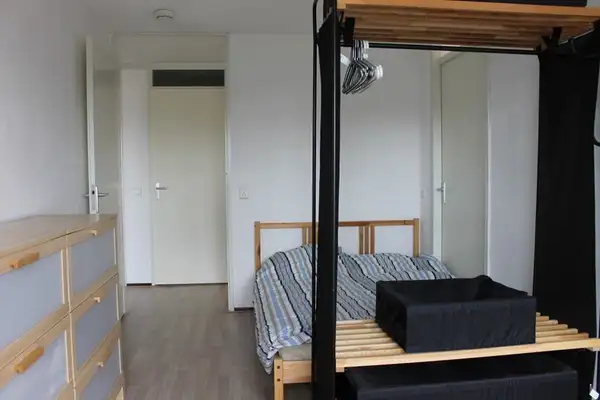 Foto #12 Appartement Burgemeester Honnerlage Gretelaan Schiedam