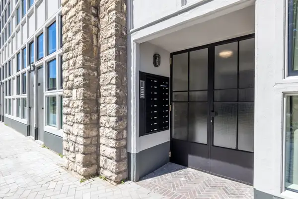 Foto #13 Studio Burgemeester Michiels van Kessenichpassage Maastricht