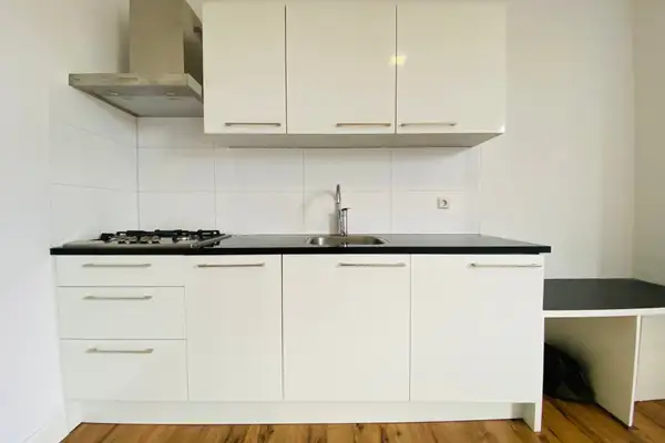 Foto #2 Studio Larensestraat Den Haag