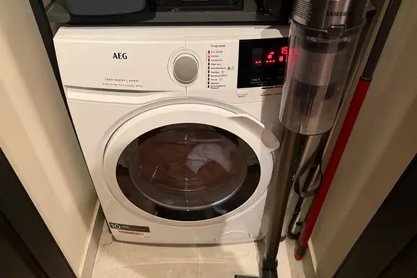 Foto #10 Appartement Voltastraat Den Haag