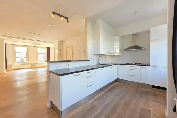 Foto #4 Huurwoning Erasmusstraat Rotterdam