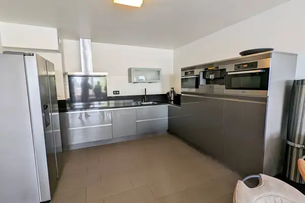 Foto #2 Appartement Vollenhoveschans Almere