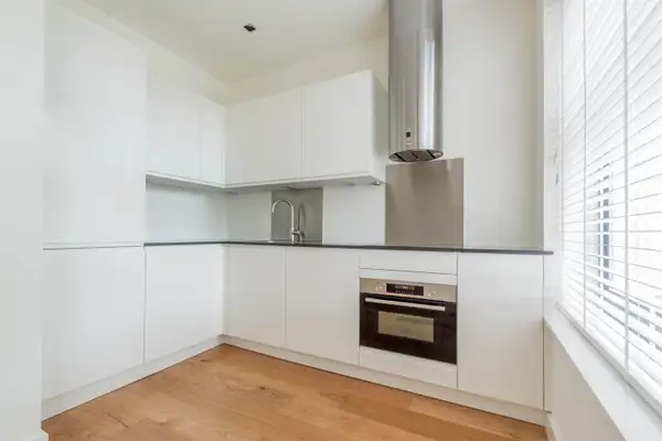 Foto #2 Appartement Postjeskade Amsterdam