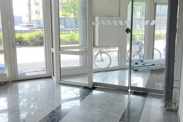 Foto #8 Kamer Duivendrechtsekade Amsterdam