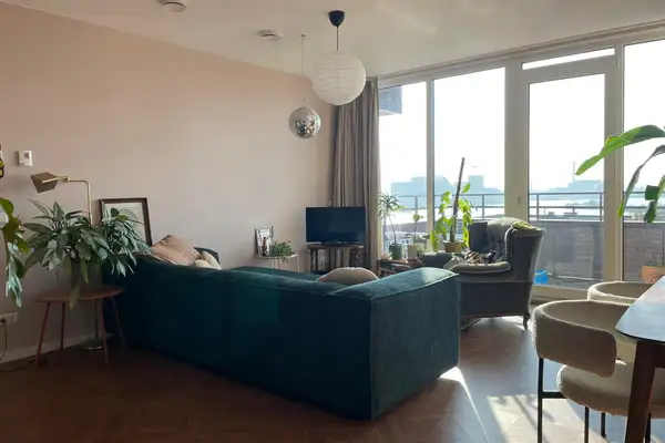 Foto #0 Appartement Maashavenweg Rotterdam