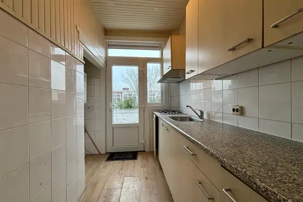 Foto #4 Appartement Barneveldstraat Den Haag