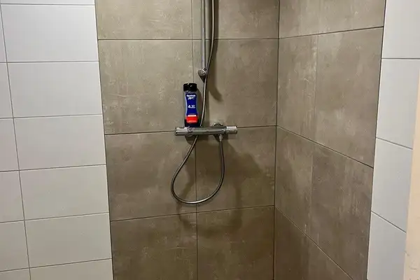 Foto #8 Kamer Bleeklaan Leeuwarden