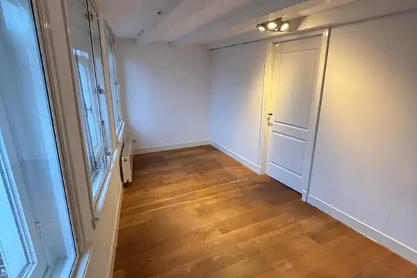 Foto #12 Appartement Warmoesstraat Amsterdam