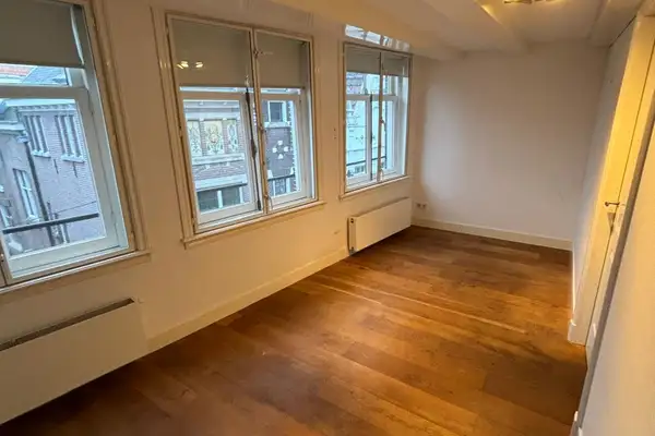 Foto #11 Appartement Warmoesstraat Amsterdam