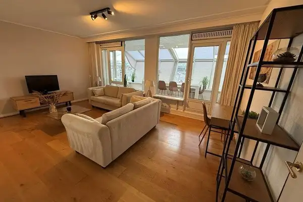Foto #2 Appartement Mr. F.A. van Hallweg Amstelveen