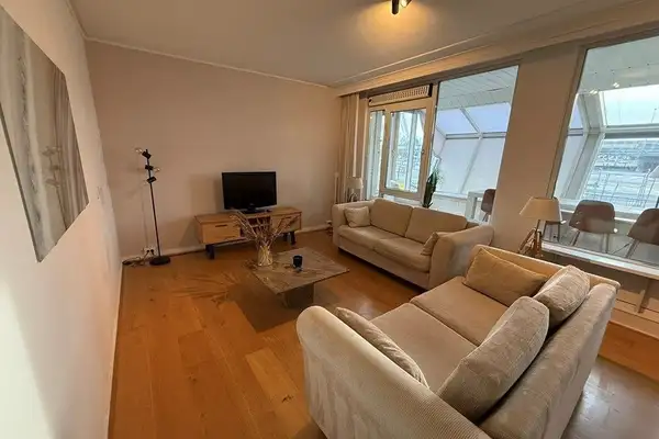Foto #1 Appartement Mr. F.A. van Hallweg Amstelveen