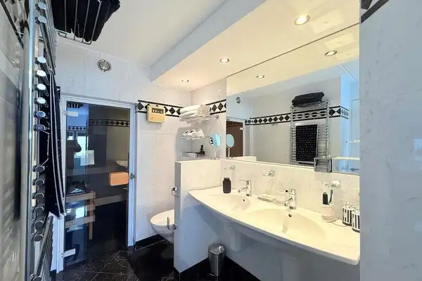 Foto #22 Huurwoning Bovenkerkerweg Amstelveen