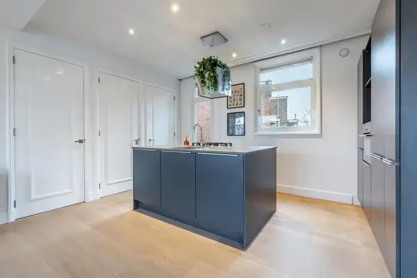 Foto #13 Appartement Hugo de Grootkade Amsterdam