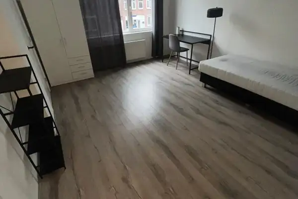 Foto #34 Appartement Strevelsweg Rotterdam