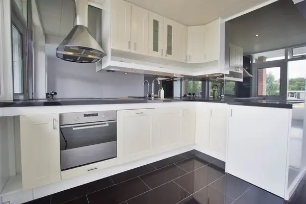 Foto #6 Appartement Ennemaborg Amsterdam