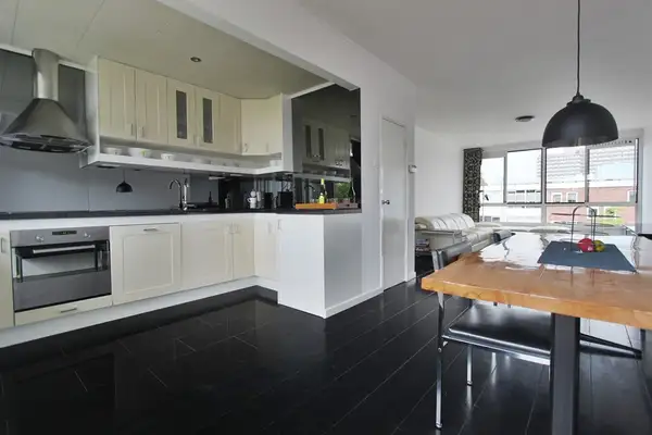 Foto #9 Appartement Ennemaborg Amsterdam