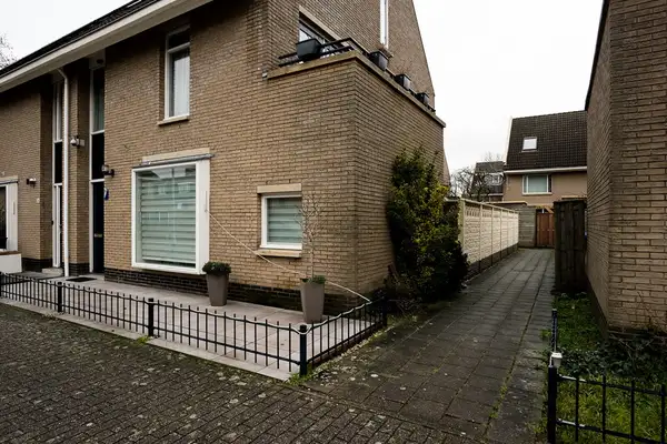 Foto #2 Huurwoning Eigelhorst Rotterdam