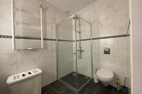 Foto #13 Appartement Dordtsestraatweg Rotterdam