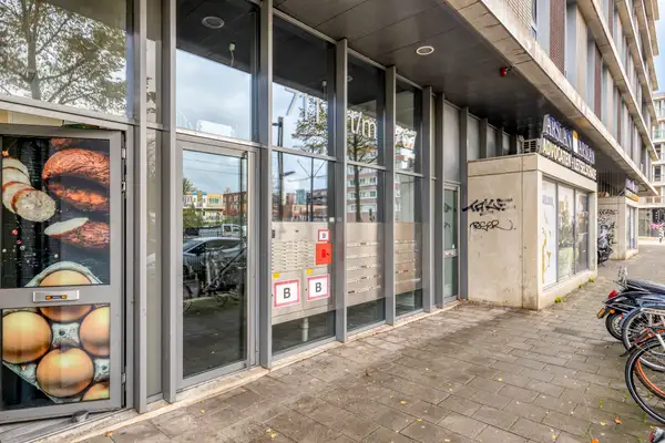 Foto #1 Appartement Pieter Calandlaan Amsterdam