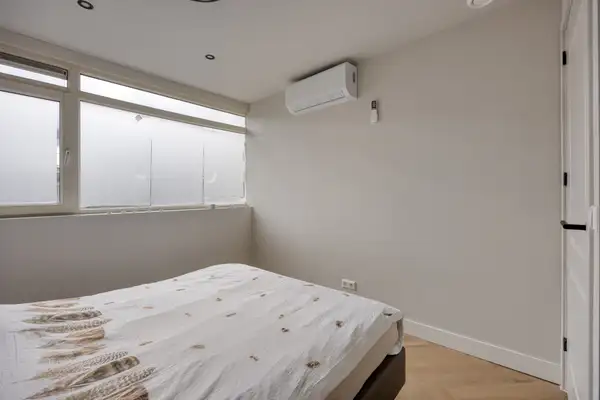 Foto #13 Appartement Pieter Calandlaan Amsterdam