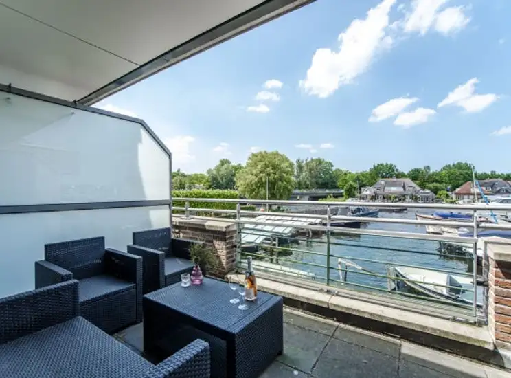 Foto #0 Appartement Veerpolder Warmond