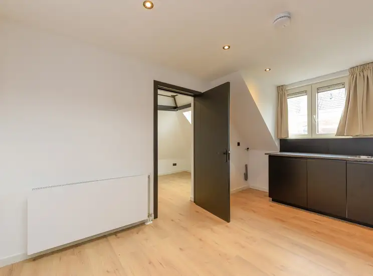 Foto #0 Appartement 1e Middellandstraat Rotterdam