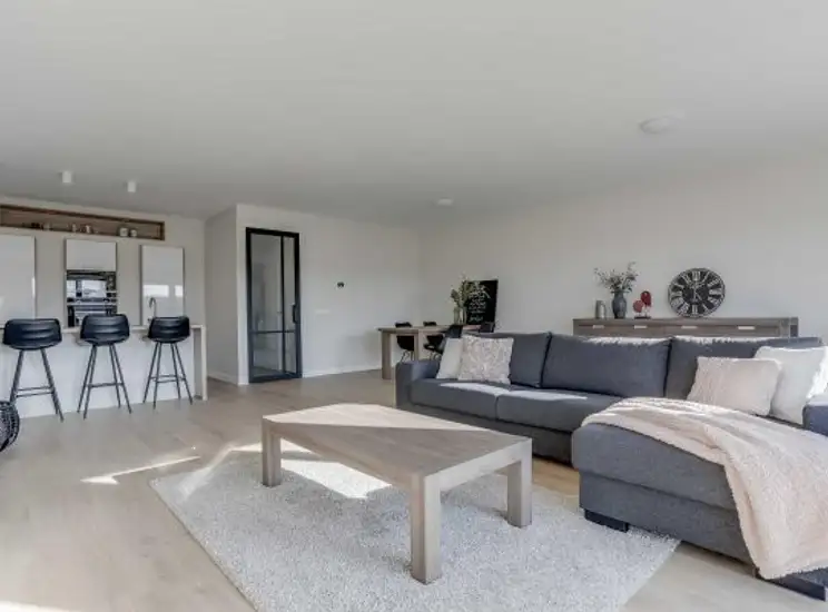 Foto #0 Appartement Emmastraat Rozenburg