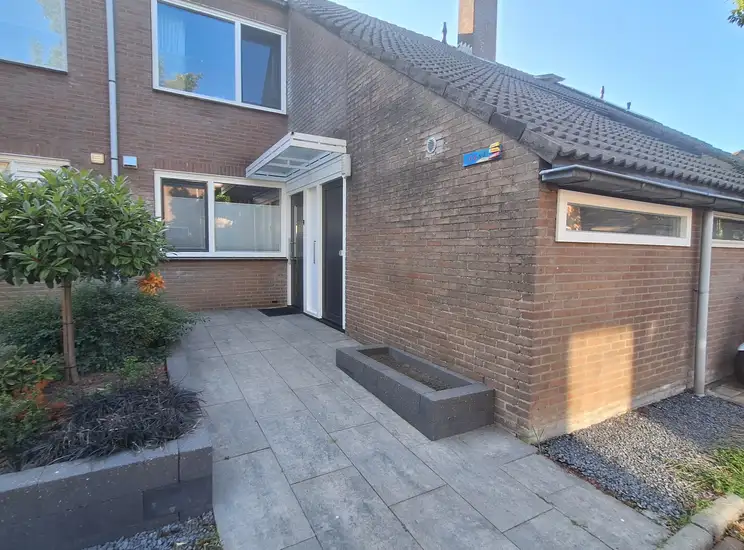 Foto #0 Huurwoning Noten-bogerd Hendrik-Ido-Ambacht