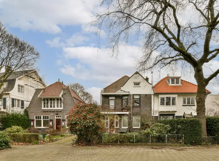 Foto #0 Huurwoning Meeuwenlaan Amsterdam