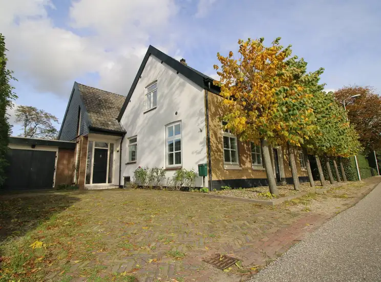 Foto #0 Huurwoning Achterambachtseweg Hendrik-Ido-Ambacht