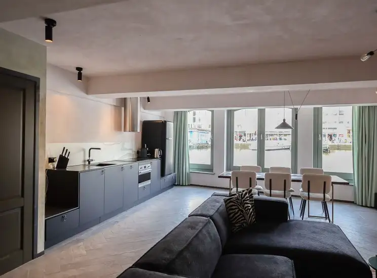 Foto #0 Appartement Warmoesstraat Amsterdam