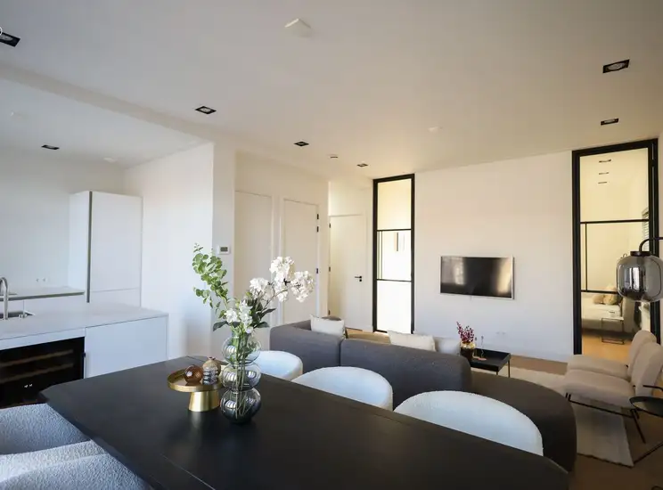 Foto #0 Appartement Van Eeghenstraat Amsterdam