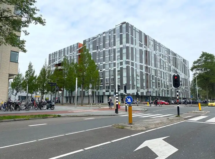 Foto #0 Appartement Van Leijenberghlaan Amsterdam